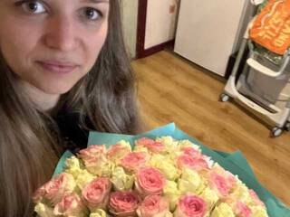 Erotinis vaizdo pokalbis Donna-Bell