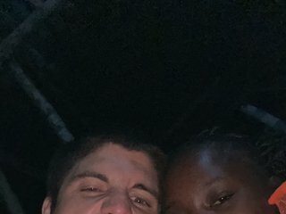 Erotinis vaizdo pokalbis DreamInterracial