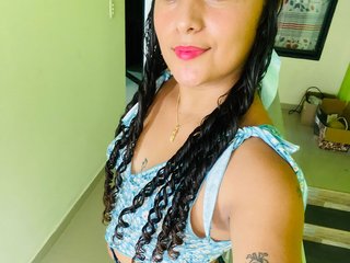 Erotinis vaizdo pokalbis Dulcemelissa777
