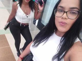 Erotinis vaizdo pokalbis duquesales