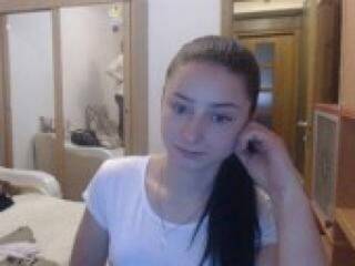 Erotinis vaizdo pokalbis dyanushka