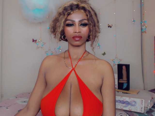Nuotraukos EBONY-GODDESS naked me completely with the vibrations that wet my pussy ... hello my love I welcome you enjoy kiss #ebony #latina #smoke #pvt #bigboobs