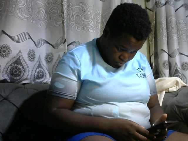 Transliacijos ekrano nuotraukos Ebony-Mistress