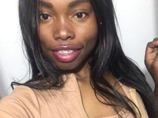 Erotinis vaizdo pokalbis Ebony-Vivi