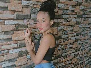 Erotinis vaizdo pokalbis EbonyPrincesss