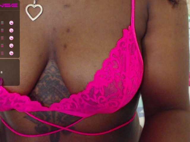 Nuotraukos ebonyscarlet #Ebony #panties #bounce my #boobs / #Topless / Eat my #ass in PVT show! squirt show at goal!! 500tk