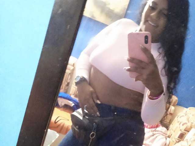 Profilio nuotrauka EbonyxBigtits