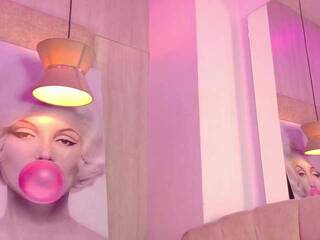 Erotinis vaizdo pokalbis ElaEndez