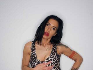 Erotinis vaizdo pokalbis Elarein