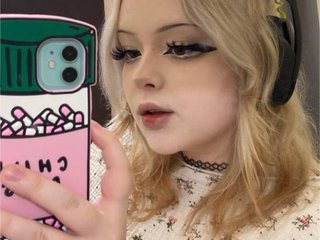 Erotinis vaizdo pokalbis SleepyHeadCat