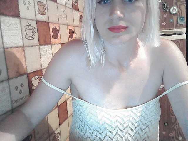 Transliacijos ekrano nuotraukos ElegantBlonda