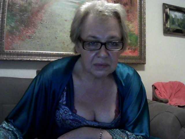 Transliacijos ekrano nuotraukos ElegantBlonda