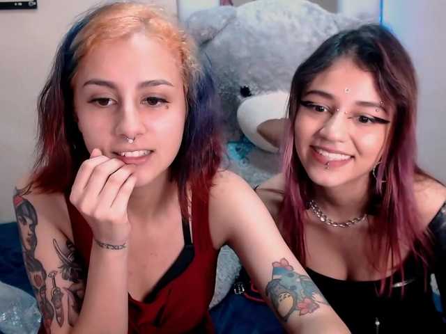 Nuotraukos ElektraHannah Hello! We are Hannah and Elektra! Come, play with us and have some fun. Ask for our tip menu! lush is on!