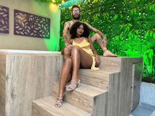 Erotinis vaizdo pokalbis Elenandjeff