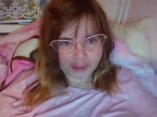 Erotinis vaizdo pokalbis ElenaPleasure