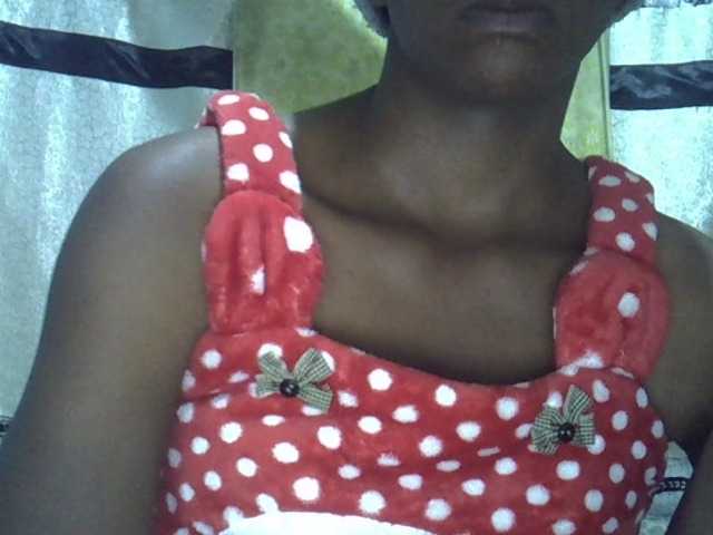 Transliacijos ekrano nuotraukos ElianeXhot