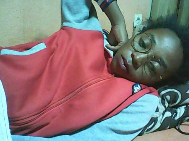 Transliacijos ekrano nuotraukos ElianeXhot