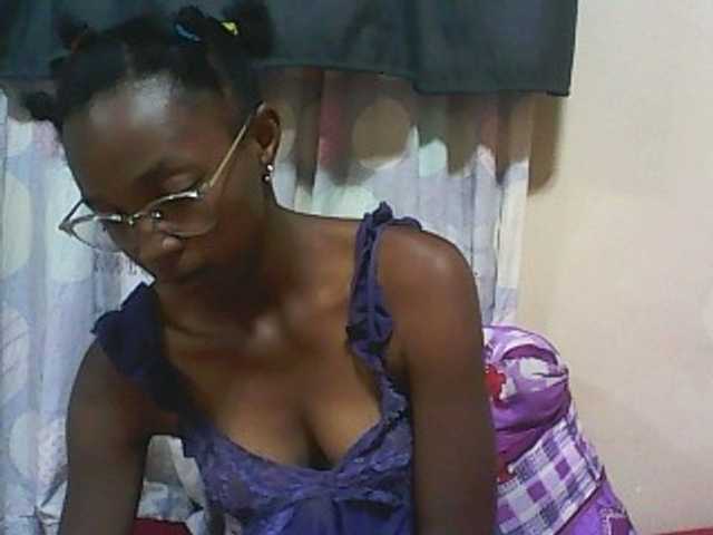 Transliacijos ekrano nuotraukos ElianeXhot