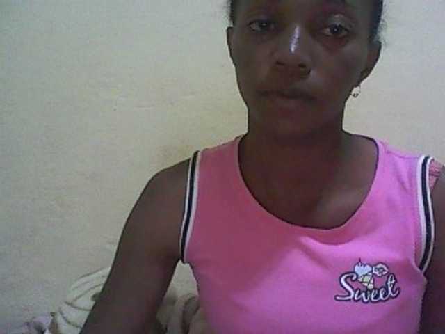 Transliacijos ekrano nuotraukos ElianeXhot