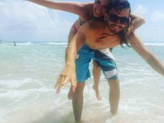 Erotinis vaizdo pokalbis EliNBill