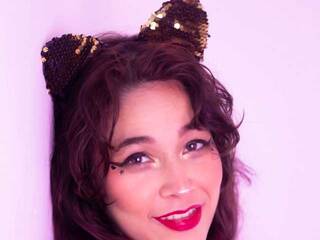 Erotinis vaizdo pokalbis ElissaMontoya