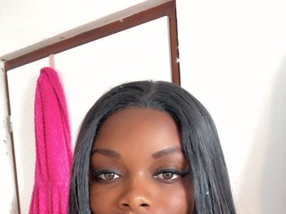 Erotinis vaizdo pokalbis Ellababieee