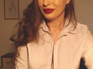 Erotinis vaizdo pokalbis Lutetia