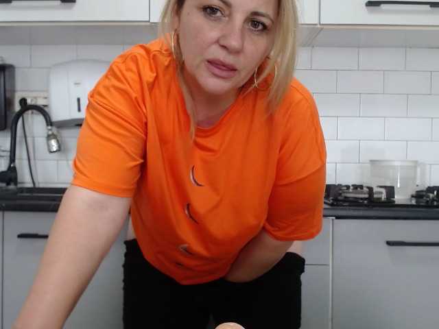 Transliacijos ekrano nuotraukos EllaSwan