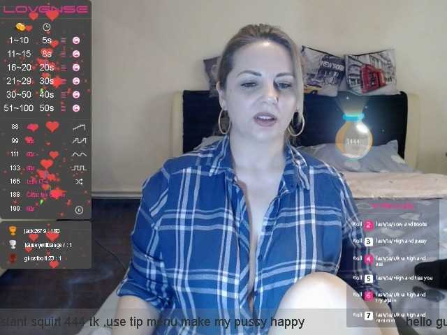 Transliacijos ekrano nuotraukos EllaSwan