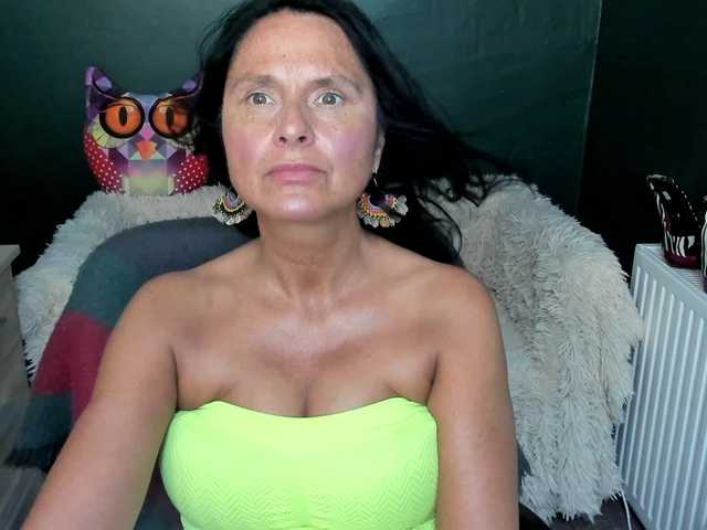 Nuotraukos ellenHeart #chatting #teasing #mature #domination