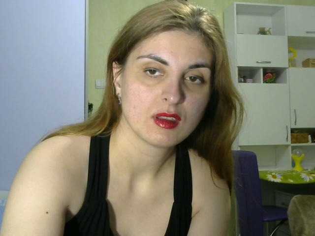 Nuotraukos EllenLaPeach Hi all. I'm new here. Opened for new. My goal is hot dance