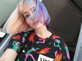 Erotinis vaizdo pokalbis ElleWalker