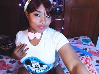 Erotinis vaizdo pokalbis ellieDverall