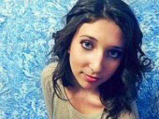 Erotinis vaizdo pokalbis ellyson