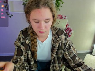 Erotinis vaizdo pokalbis Elsiee-Cuttiess