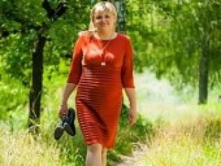 Erotinis vaizdo pokalbis elvirakiss