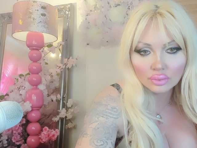 Transliacijos ekrano nuotraukos ElyinkPornsta