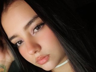 Erotinis vaizdo pokalbis EmaKraus