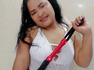 Erotinis vaizdo pokalbis emely-