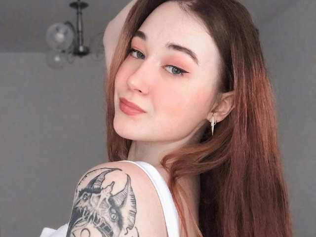 Profilio nuotrauka emilia-edwrds