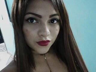 Erotinis vaizdo pokalbis EmilianaR