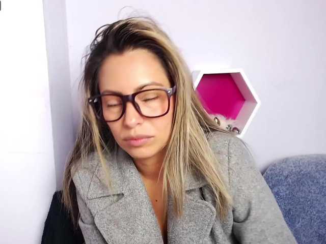 Transliacijos ekrano nuotraukos emilly-h