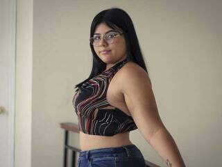 Erotinis vaizdo pokalbis Emilly04