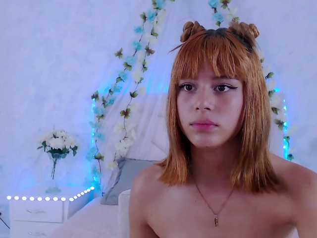 Nuotraukos EmillyBrown Do you wanna play with me! come touch me