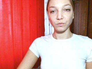 Erotinis vaizdo pokalbis EmillyExtasy