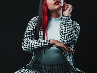 Erotinis vaizdo pokalbis Emily-Foxyy