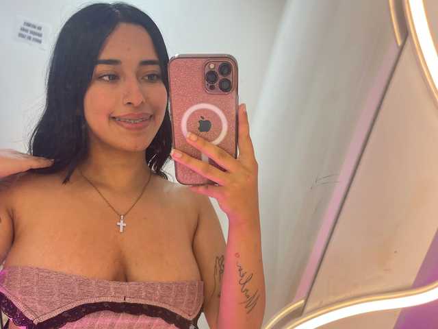 Profilio nuotrauka Emily-tay1