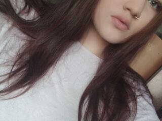 Erotinis vaizdo pokalbis EmilyHenry