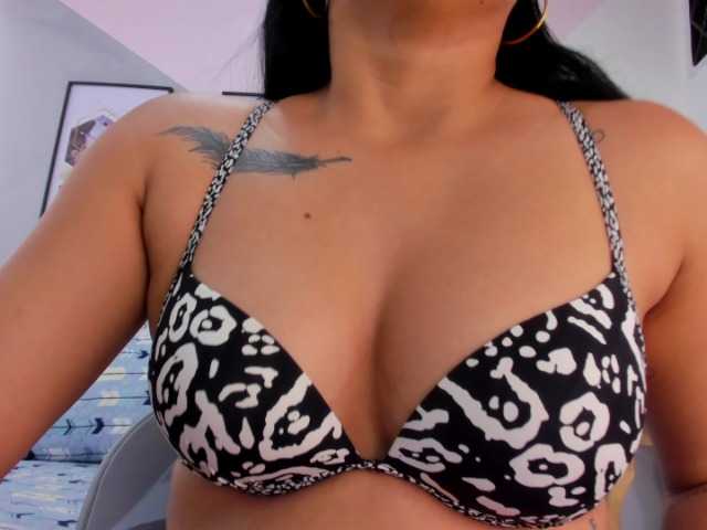 Transliacijos ekrano nuotraukos EmilyHot