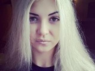 Erotinis vaizdo pokalbis emilymad
